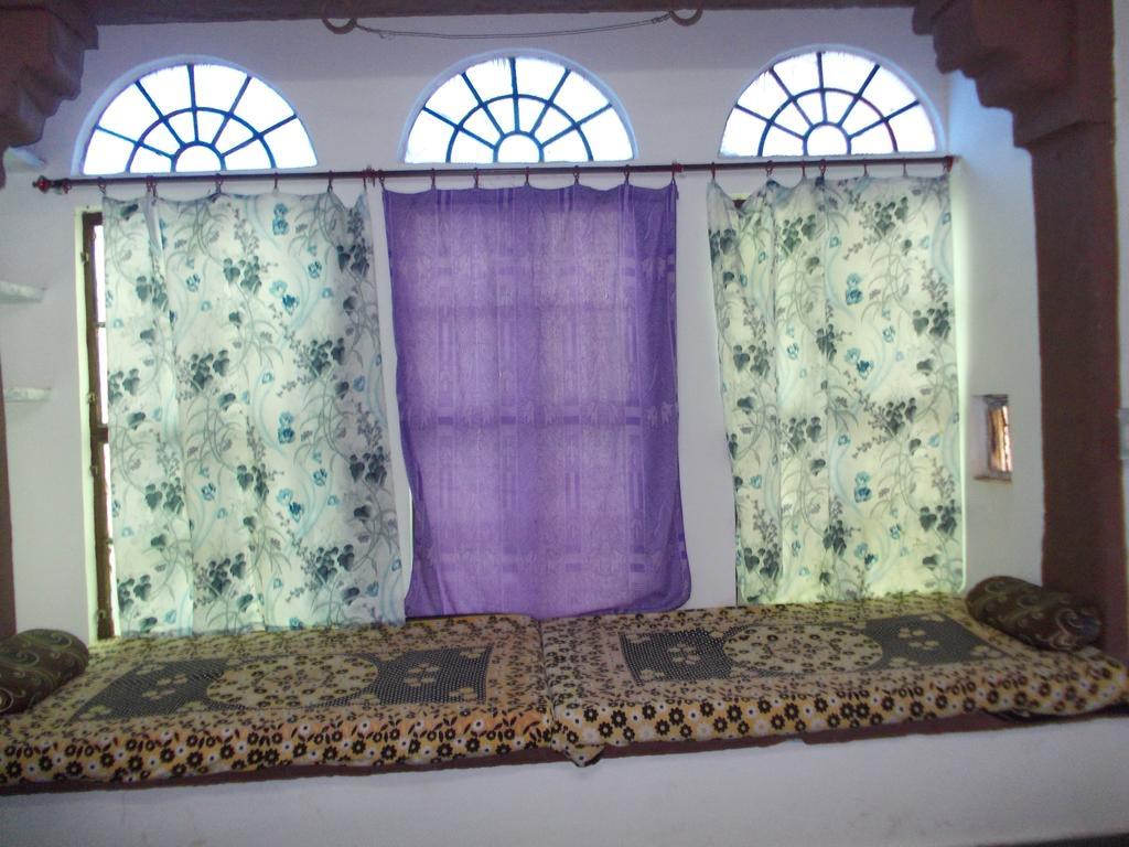 Raj Mahal Guest House Bundi Bagian luar foto
